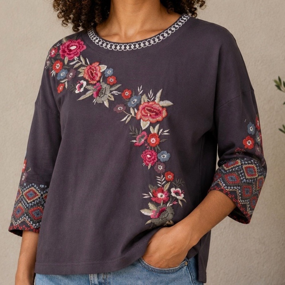 Paparazzi Floral Embroidered 3/4 Sleeve Tunic Top Plum Purple Boho Size Small